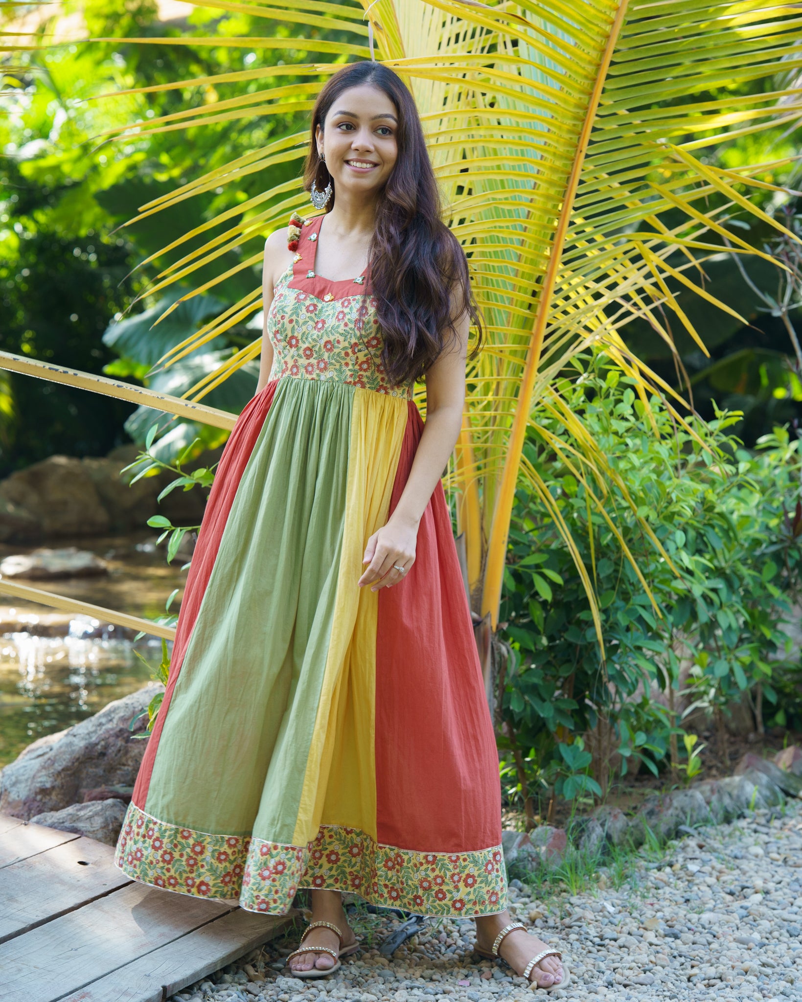 green sunflower dress BREEZE 8/13/25 mc